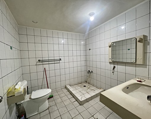 近桃園火車站使用面積大住辦工作室皆宜大金冷暖氣安靜省電可分租 - Image 5
