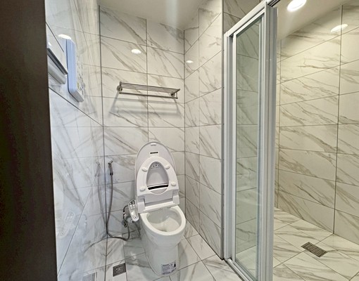 免仲介費可補助/定泰翫花同/全新稀有大露臺房/景觀優美 - Image 7