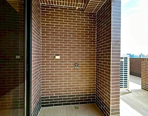 免仲介費可補助/定泰翫花同/全新稀有大露臺房/景觀優美 - Image 5