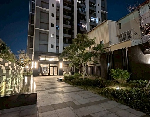 輕屋齡2房平車/可租補 - Image 1