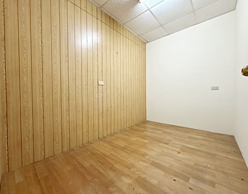 【屋主自租免仲】正鹿東路-黃金透店-出租 - Image 10