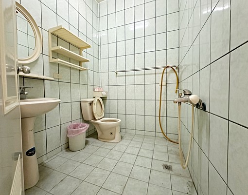 【屋主自租免仲】正鹿東路-黃金透店-出租 - Image 6