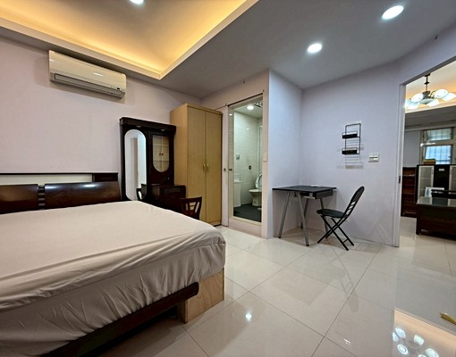 三房可租補仁愛機車可直達美寓 - Image 4