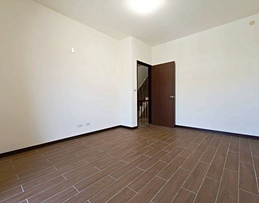 戴店推薦-湖口吳厝重劃區整棟透天-可租補~ - Image 9