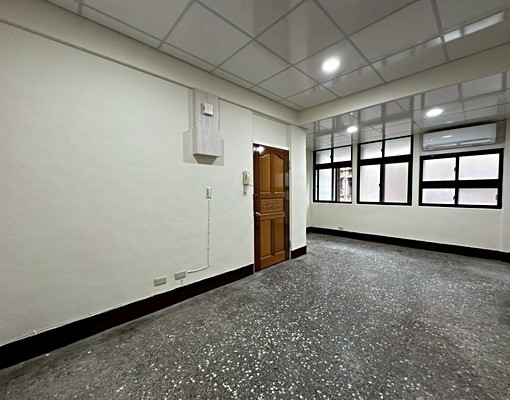 三猿廣場旁(可租埔)3房美寓 - Image 1