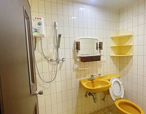 近新店區公所站！三房二廳二衛一陽台 - Image 7