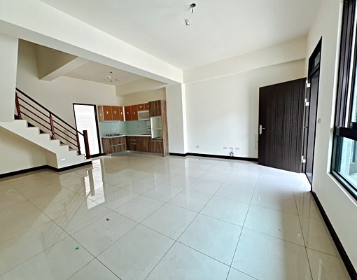 大寮過溪全新3樓半車庫 - Image 9