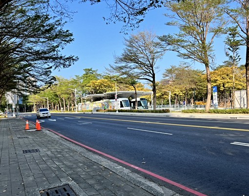 美術館I合醫院輕軌大2房~平面車位 - Image 15