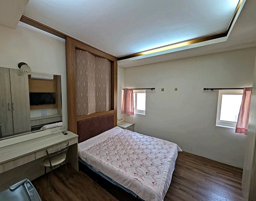 草屯市中心敦和路跟成功路口附近分租套房出租 - Image 1