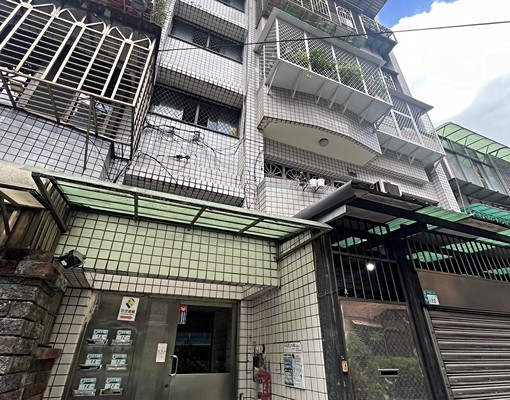 永平學區樂華商圈4房電梯大樓 - Image 7