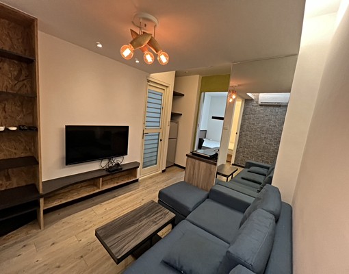 全國小葉秀朗國小旁溫馨小家庭 - Image 1