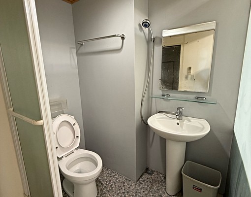 🏙生活機能超強|🚲騎樓停車|冷暖空調|電梯大樓|靠近府中 - Image 2