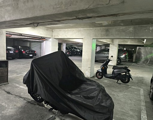 蘆洲永平公園旁邊,宜興診所B2坡道平面車位 - Image 11