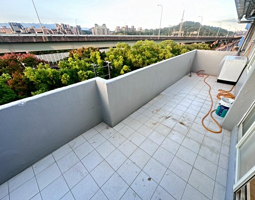 全新裝潢‧獨立陽台‧獨立洗衣機‧全新裝潢‧傢俱會補 - Image 7