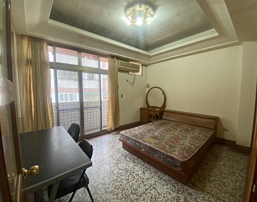 整平面樓層出租近車站商圈學校 - Image 1