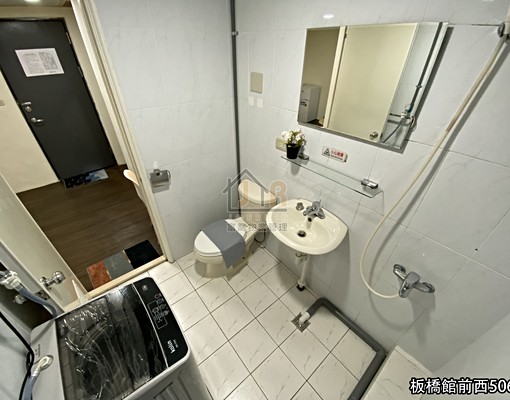 包水電/可寵可租補🔥捷運府中🔥方正房間有窗/妤彤租屋 - Image 7