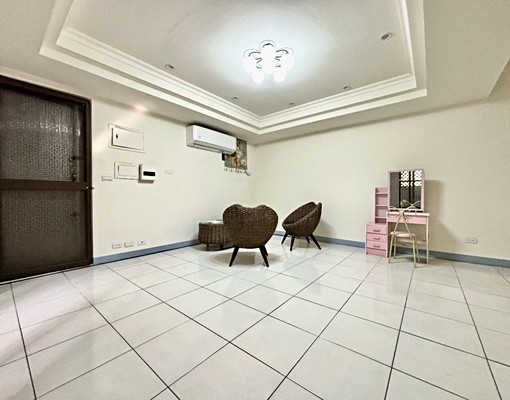 可租補寵物🔥傢俱可談✅大坪數三房✨市場低價💯 - Image 2