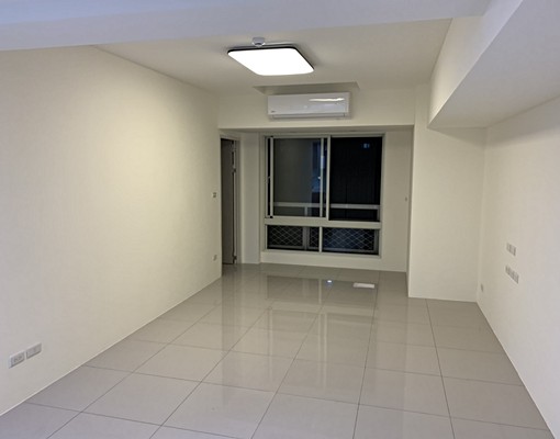 全新裝潢.3房.交通便捷.社區單純 - Image 8