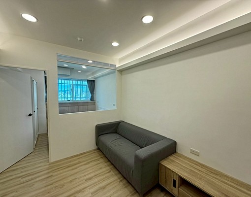 中山國小❣️租補稅入籍~可貓~代收垃圾包裹台水電捷運機能獨洗 - Image 9