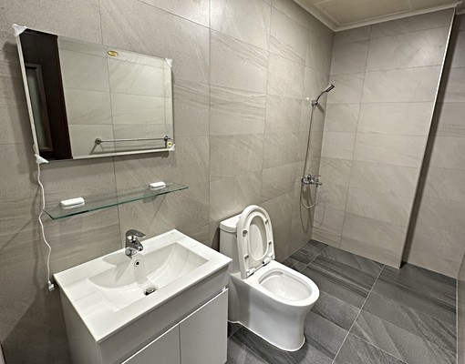 銅鑼正中正路火車站旁獨立套房出租 - Image 9