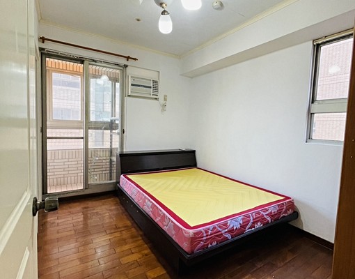 荷蘭村達人林冠亨★典雅三房車位.國泰 - Image 9