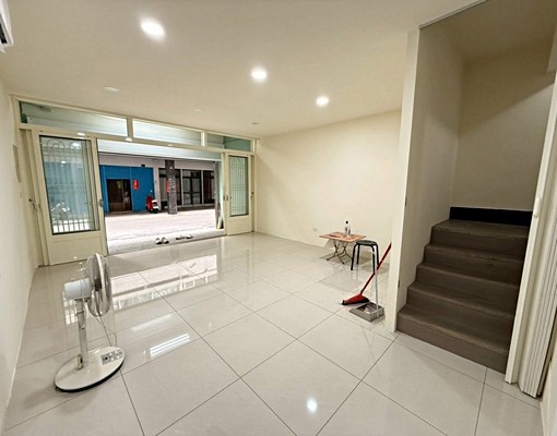 ✨大里全新透天✨神明廳可談✅寵物友善✅可戶籍 - Image 1