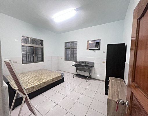 好康的🥳3樓透天整層出租四房1衛1陽台 - Image 1