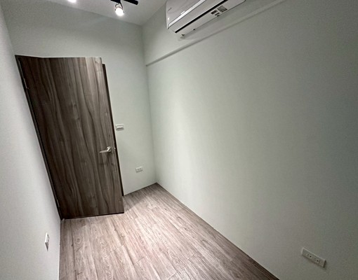 亞東❣️可租補稅全新裝潢/免爬高格局方正/空屋採光通風機能佳 - Image 9