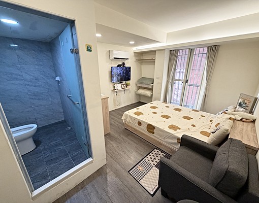 可租補優質裝潢採光佳大間套房 - Image 1