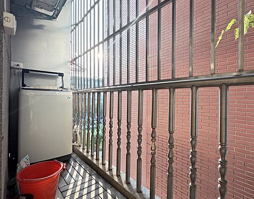 可租補優質裝潢採光佳大間套房 - Image 10