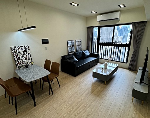 近新光遠百仁山潮尚居三房平車全新裝潢 - Image 1