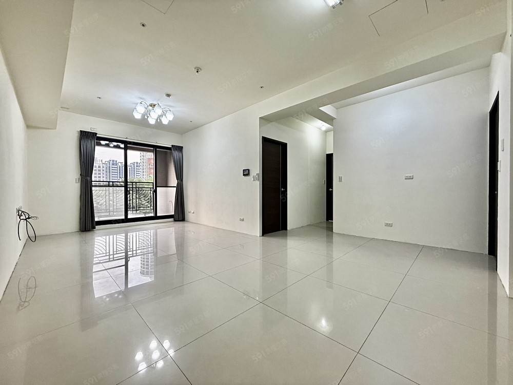 可租補入籍🔥43坪大空間💖全新整理✨平面車位✅ - Image 1