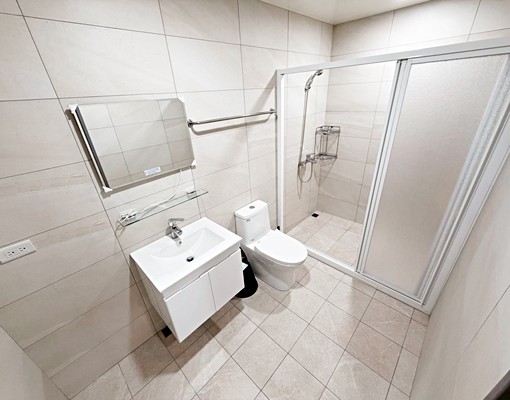 近捷運迴龍站【優質租案】免爬梯★大空間★乾溼分離 - Image 3