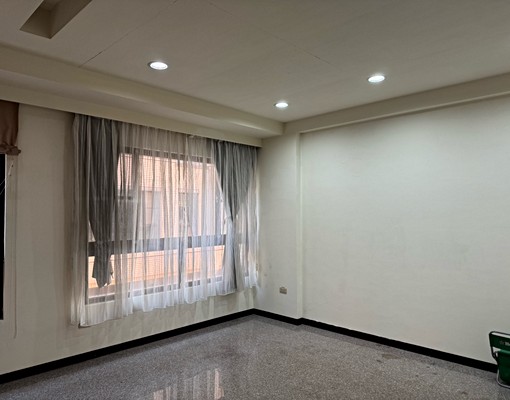 優質社區透天出租 - Image 5