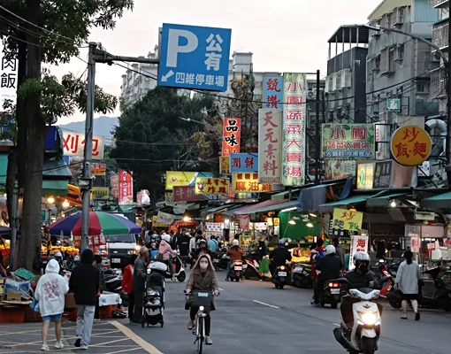 幸福榮易租~全新入住三房四維市場旁~ - Image 9