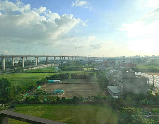 高樓層景觀採光佳~近南崁交流道~長榮航空 - Image 1