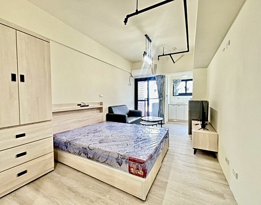 西區五權車站全新裝潢雙人套房(可租補) - Image 7