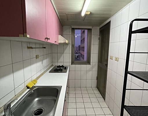 大管家社宅免仲4房車位 - Image 9