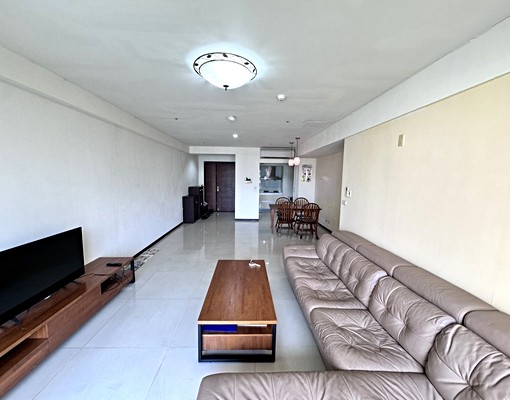 租高鐵科技宅極光琉璃全配傢俱高樓視野大3房 - Image 8