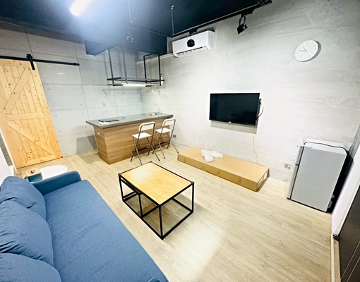 金龍國小/臨中興路、新裝潢、大空間採光、獨洗曬、可炊、機能強 - Image 3