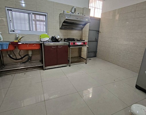 近車站店住型透天全屋翻修整理屋況新空間寬敞 - Image 2