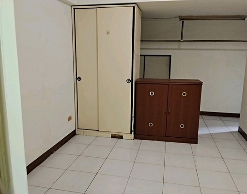 國產大樓R3捷運站3號出口 - Image 7