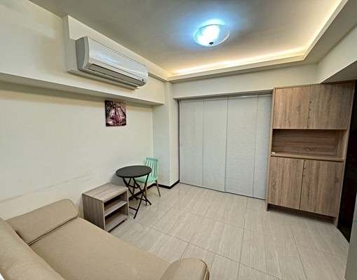 ✨西門大露臺獨立大套房|家具家電齊全|一卡皮箱入住✨ - Image 8