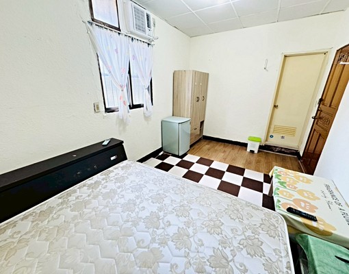 免佣)捷運中山國小3分【超值租案】採光優★獨立衛浴★小資首選 - Image 1