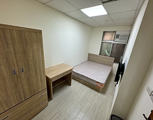 🌟中華路美套房🌟租金優惠🌟多間任選🌟台元園區🌟 - Image 2