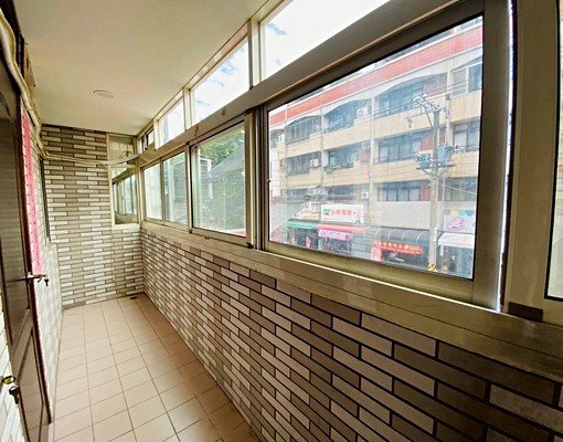 ☀️意志力/可租補/近水湳市場中國醫房間超大室內挑高有影片 - Image 10