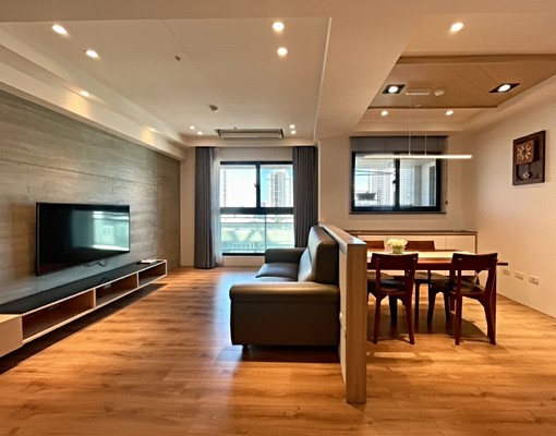 ⚜️中西區湖美麗三改二房/可入戶籍租屋補助/可營登報稅⚜️ - Image 1