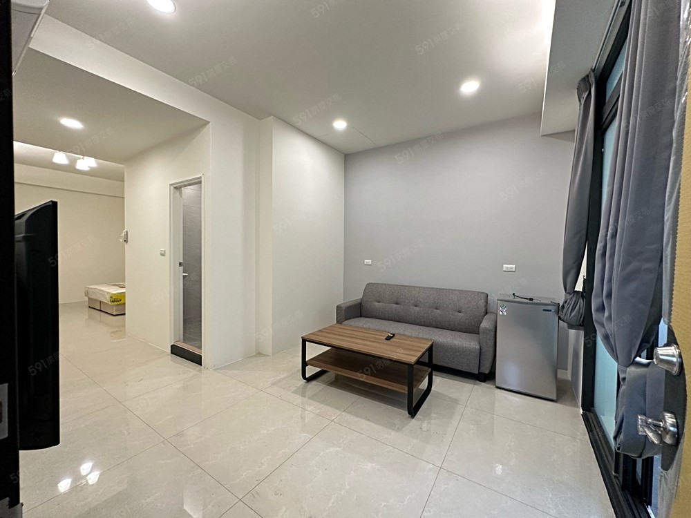 精裝-傢俱齊全-碧山路-男女皆可 - Image 1