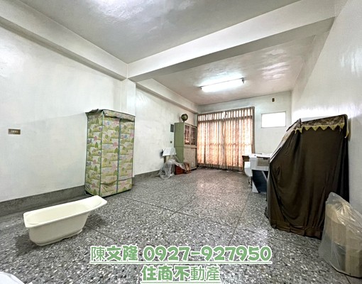 建國科大旁整棟透天店住出租 - Image 11