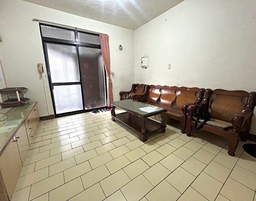 鳳山大坪數健身公寓3房可租金補助 - Image 1